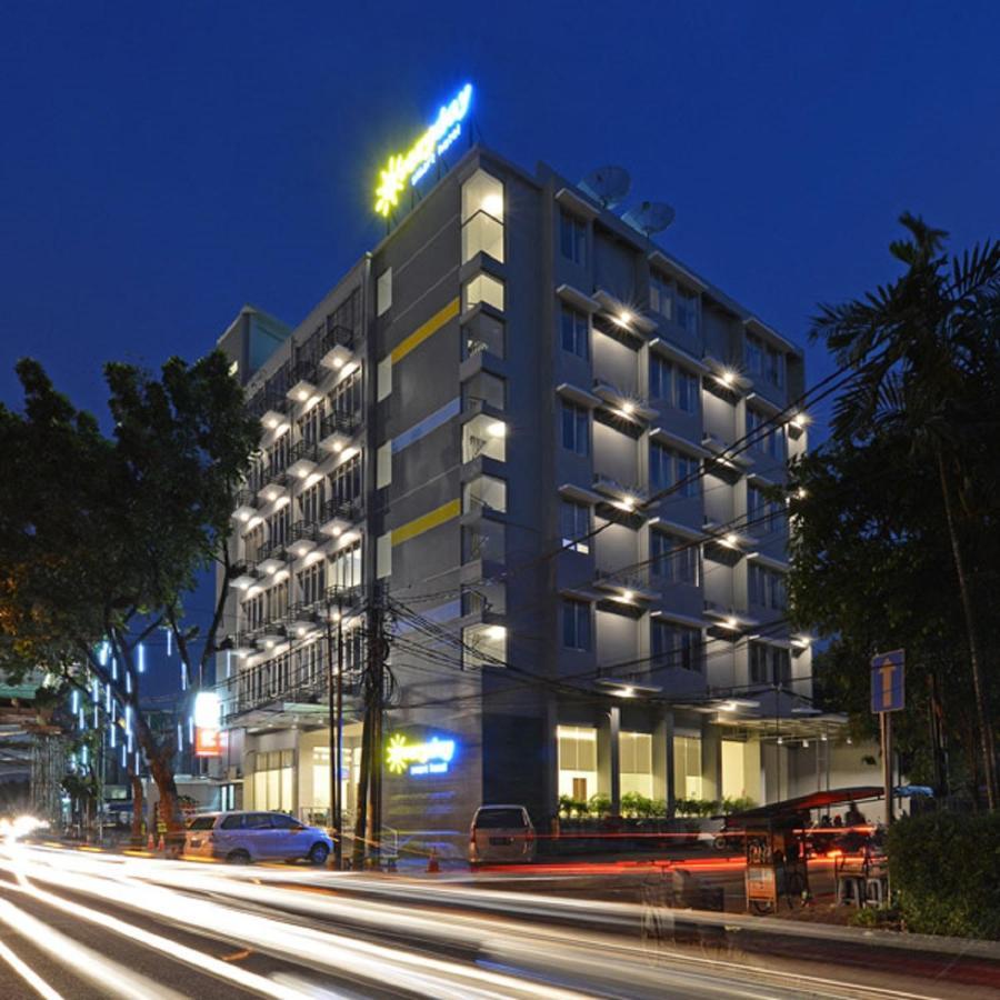 Everyday Smart Mayestik 2* Jakarta