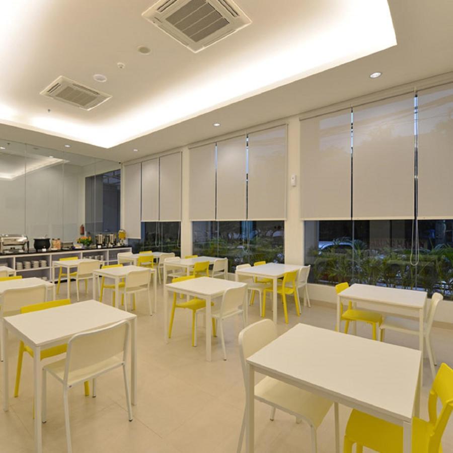 Everyday Smart Mayestik Hotel Jakarta